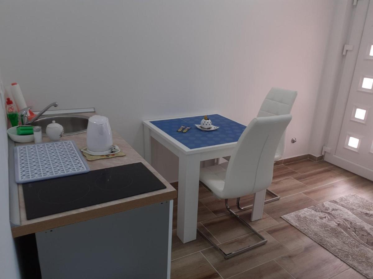 Apartmani Slado 트레빈예 외부 사진