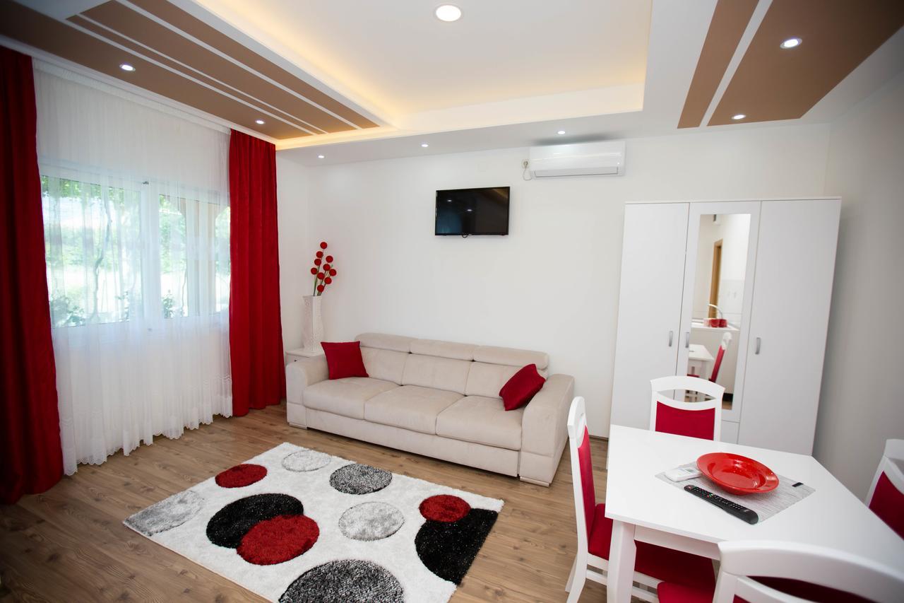 Apartmani Slado 트레빈예 외부 사진