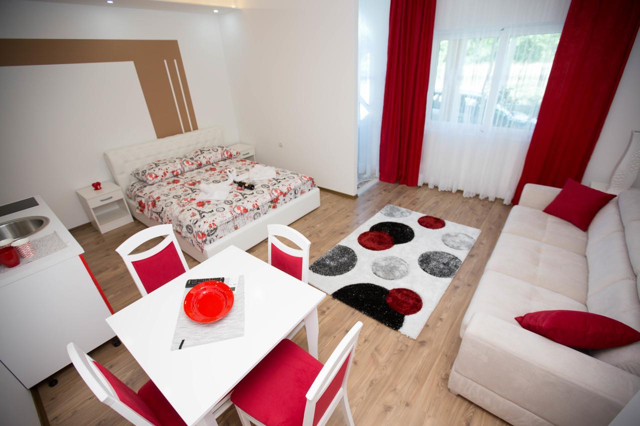 Apartmani Slado 트레빈예 외부 사진